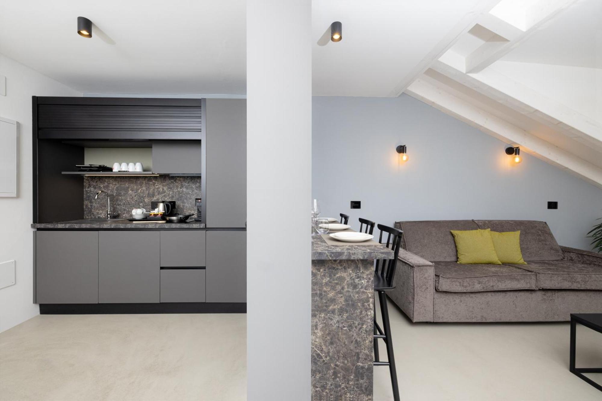 - Palais Hoertenberg Apart-hotel Bolzano